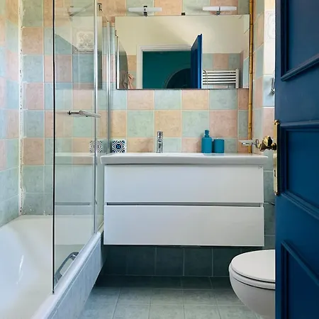 别墅 ᑕyᑕᒪᗩᗪiᑕ ᐯiᒪᒪᗩ *