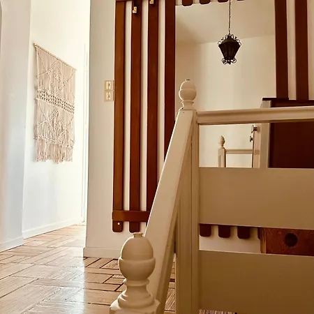 ᑕyᑕᒪᗩᗪiᑕ ᐯiᒪᒪᗩ